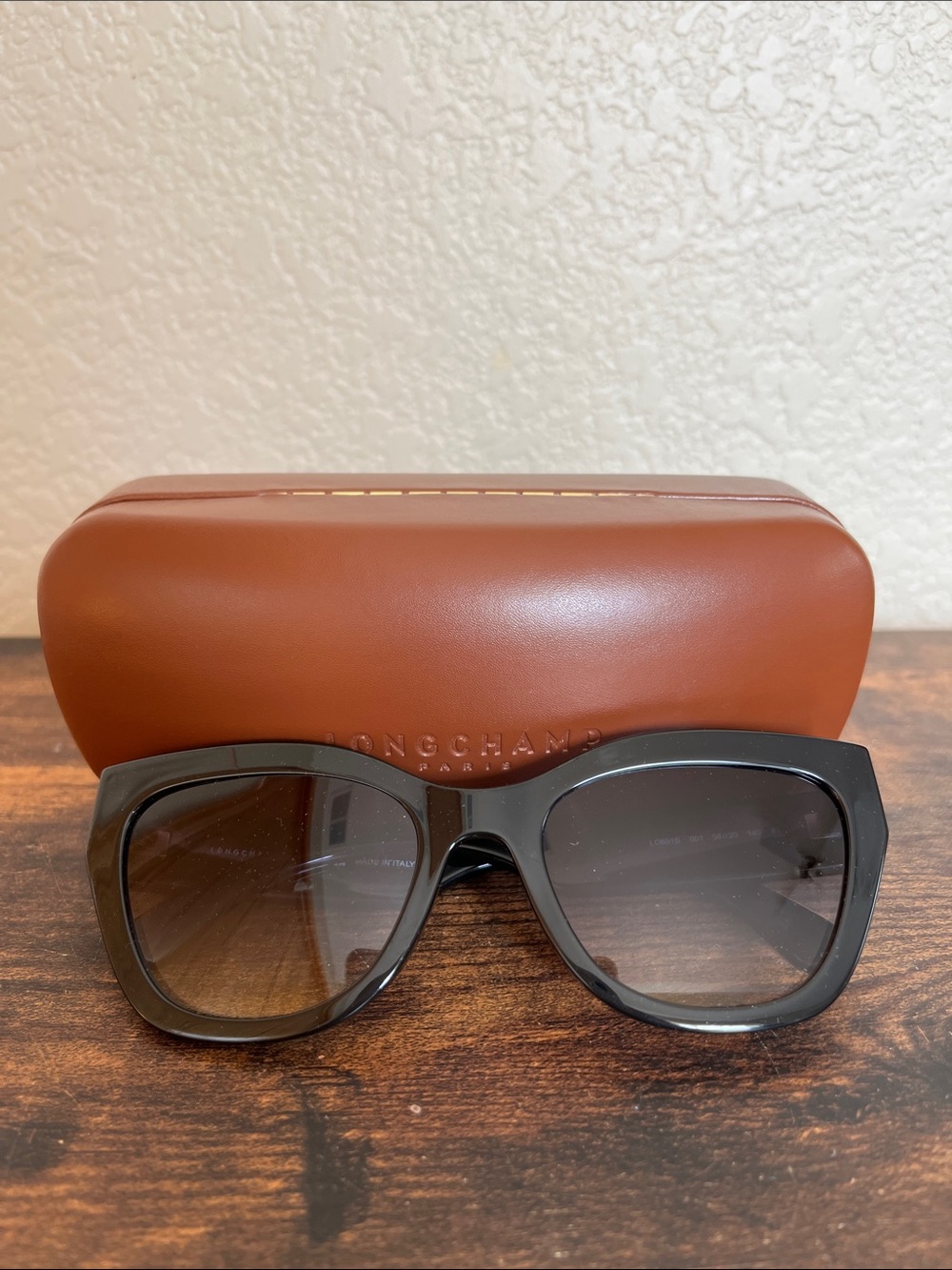 Longchamp cat eye sunglasses with case